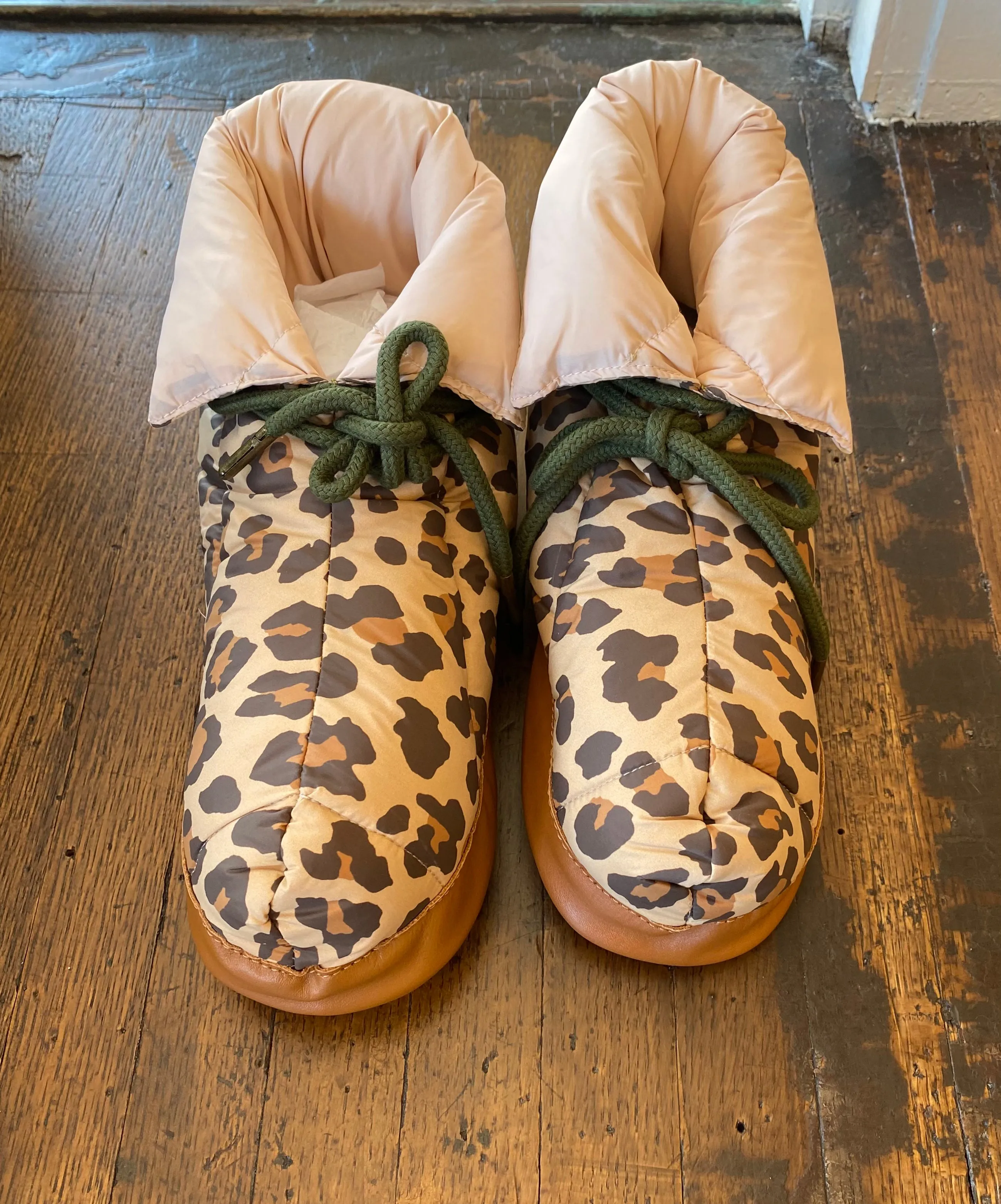 The Great The Down Puffer Slipper 083963